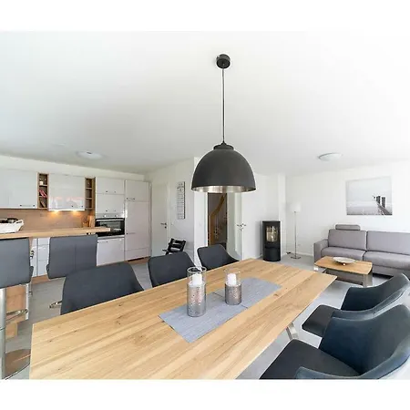 Meerzeit Comfortable Casa vacanze Juliusruh